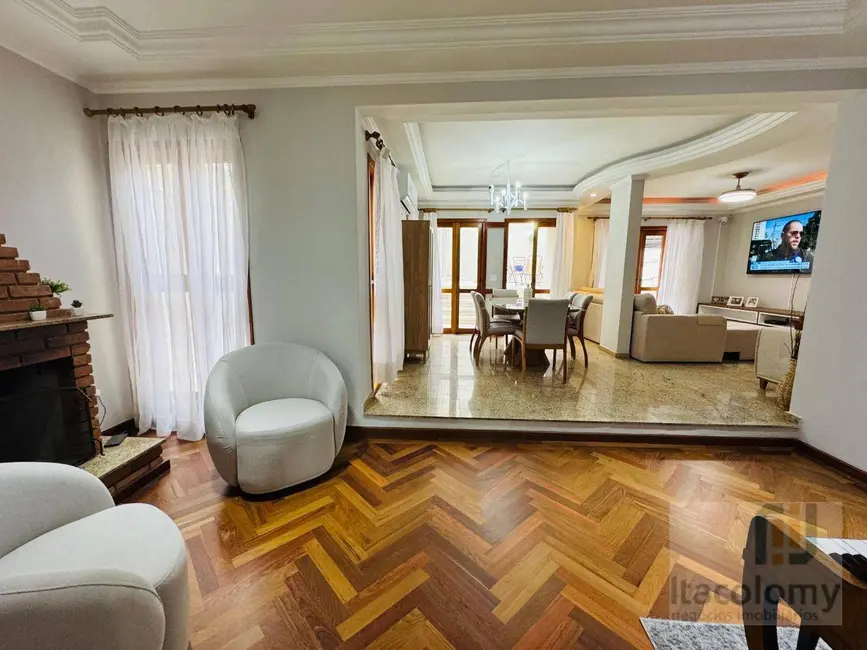 Foto 6 de Casa de Condomínio com 4 quartos à venda e para alugar, 360m2 em Santana De Parnaiba - SP