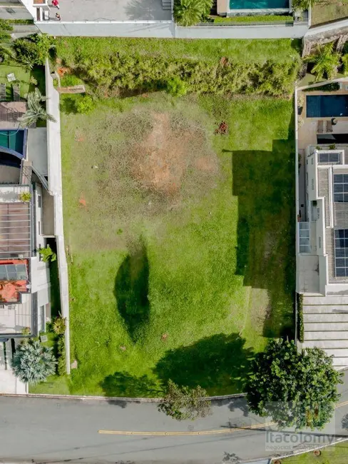 Foto 3 de Terreno / Lote à venda, 622m2 em Paiol Velho, Santana De Parnaiba - SP