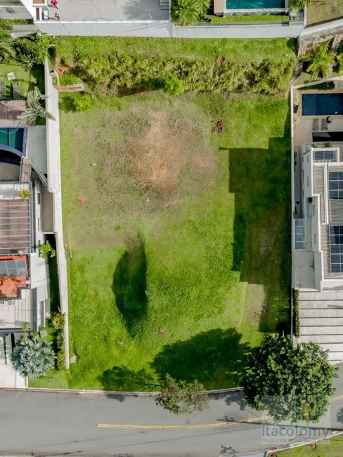 Foto 3 de Terreno / Lote à venda, 622m2 em Paiol Velho, Santana De Parnaiba - SP