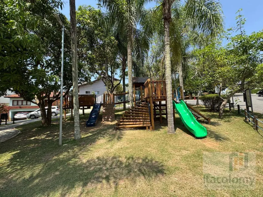 Foto 5 de Terreno / Lote à venda, 350m2 em Santana De Parnaiba - SP