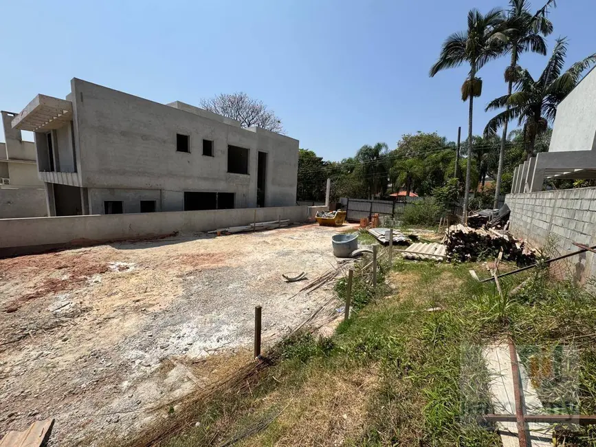 Foto 4 de Terreno / Lote à venda, 350m2 em Santana De Parnaiba - SP