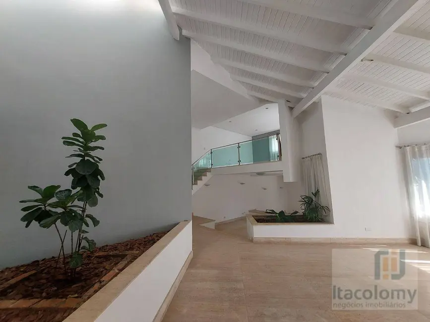 Foto 8 de Casa de Condomínio com 4 quartos à venda e para alugar, 903m2 em Barueri - SP