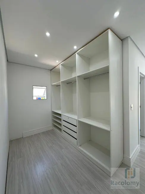 Foto 9 de Casa de Condomínio com 4 quartos à venda e para alugar, 428m2 em Colinas da Anhangüera, Santana De Parnaiba - SP