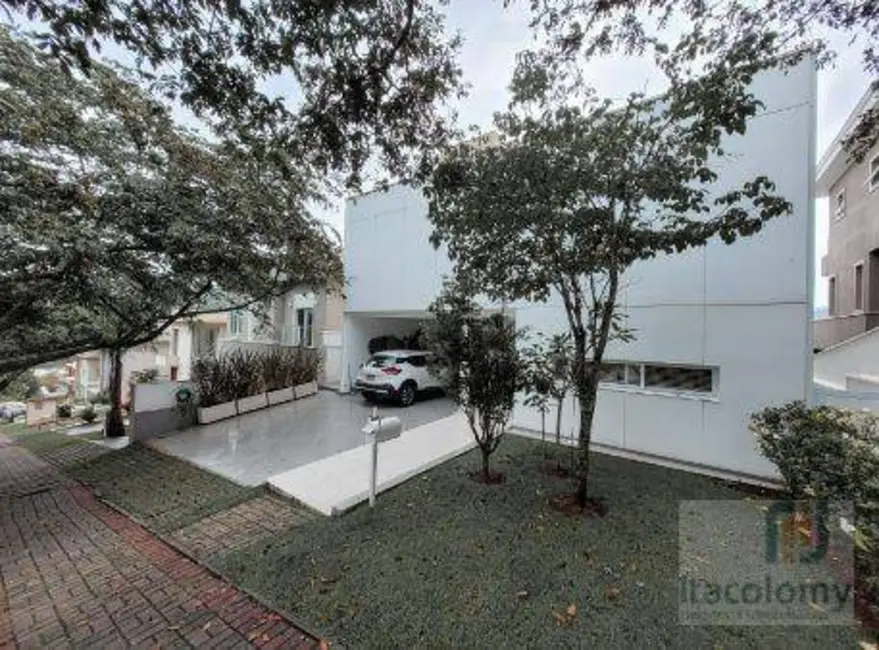 Foto 2 de Casa de Condomínio com 3 quartos para alugar, 420m2 em Colinas da Anhangüera, Santana De Parnaiba - SP