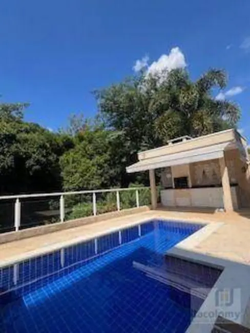 Foto 2 de Casa de Condomínio com 4 quartos à venda, 300m2 em Suru, Santana De Parnaiba - SP