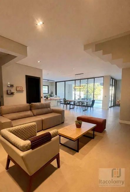 Foto 3 de Casa de Condomínio com 5 quartos à venda e para alugar, 477m2 em Tamboré, Santana De Parnaiba - SP