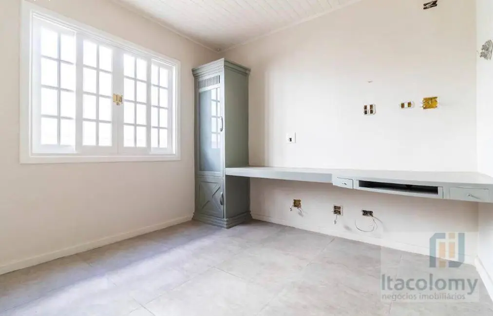 Foto 6 de Casa de Condomínio com 4 quartos à venda e para alugar, 420m2 em Santana De Parnaiba - SP