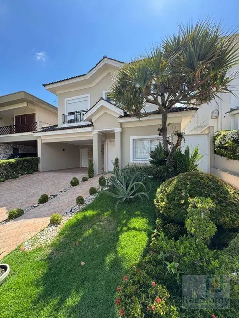 Foto 3 de Casa de Condomínio com 4 quartos à venda e para alugar, 370m2 em Santana De Parnaiba - SP