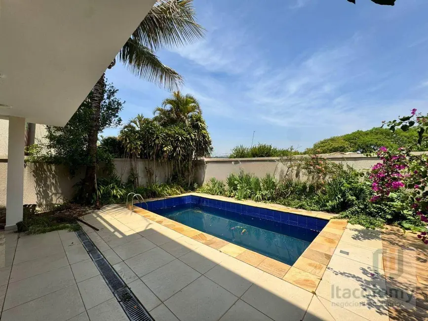 Casa de Condomínio com 4 quartos à venda, 363m2 em Santana De Parnaiba - SP - imagem 2 Foto 2 de Casa de Condomínio com 4 quartos à venda, 363m2 em Santana De Parnaiba - SP