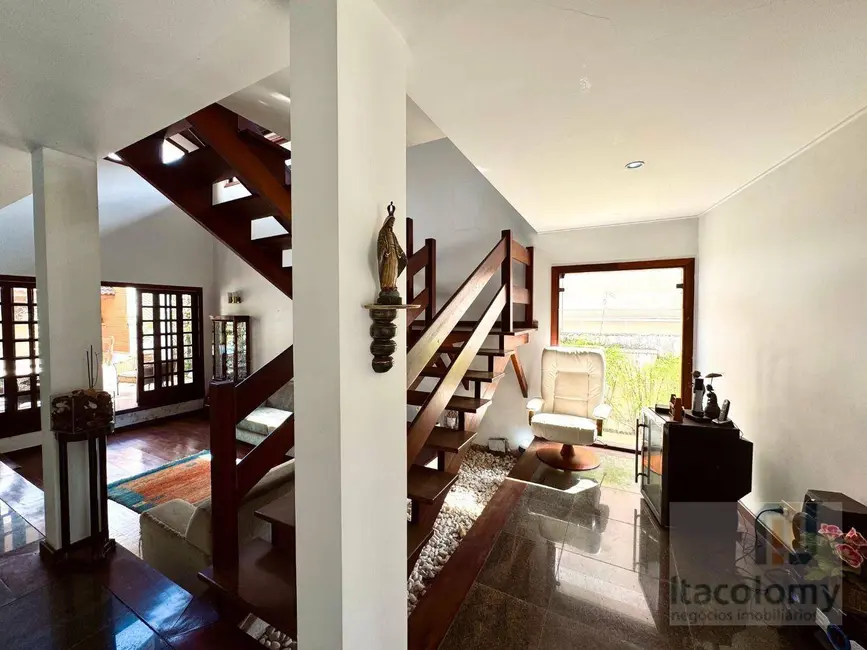 Foto 4 de Casa de Condomínio com 4 quartos à venda, 420m2 em Santana De Parnaiba - SP