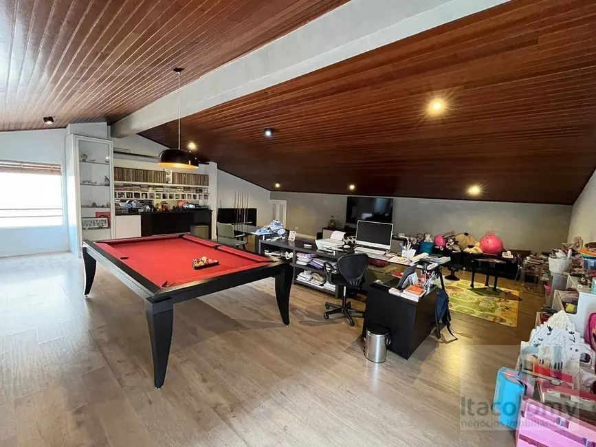 Casa de Condomínio com 3 quartos à venda e para alugar, 350m2 em Santana De Parnaiba - SP - imagem 8 Foto 8 de Casa de Condomínio com 3 quartos à venda e para alugar, 350m2 em Santana De Parnaiba - SP