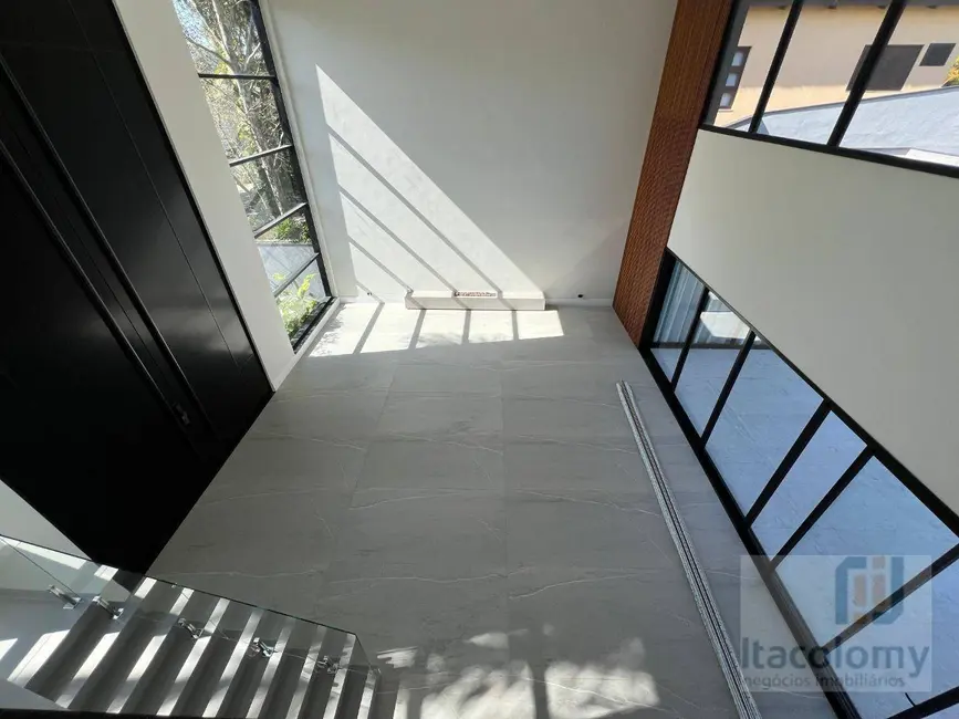 Foto 3 de Casa de Condomínio com 5 quartos à venda, 1120m2 em Barueri - SP