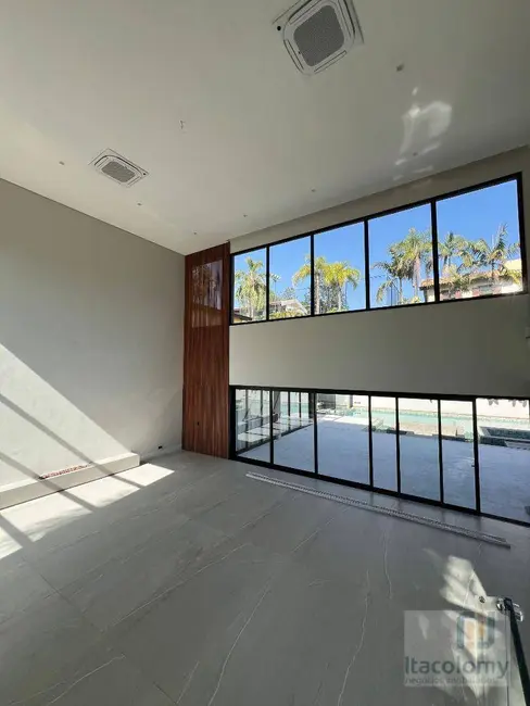 Foto 5 de Casa de Condomínio com 5 quartos à venda, 1120m2 em Barueri - SP