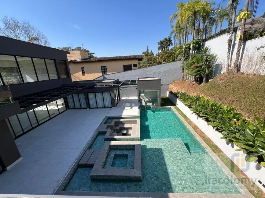 Foto 2 de Casa de Condomínio com 5 quartos à venda, 1120m2 em Barueri - SP