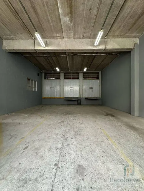 Foto 3 de Armazém / Galpão para alugar, 1329m2 em Barueri - SP
