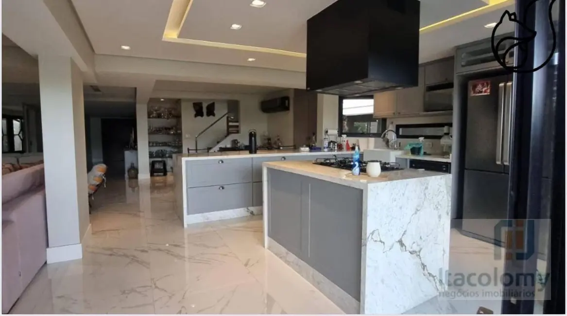 Foto 5 de Casa de Condomínio com 3 quartos à venda, 360m2 em Santana De Parnaiba - SP