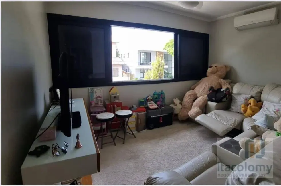 Foto 8 de Casa de Condomínio com 3 quartos à venda, 360m2 em Santana De Parnaiba - SP