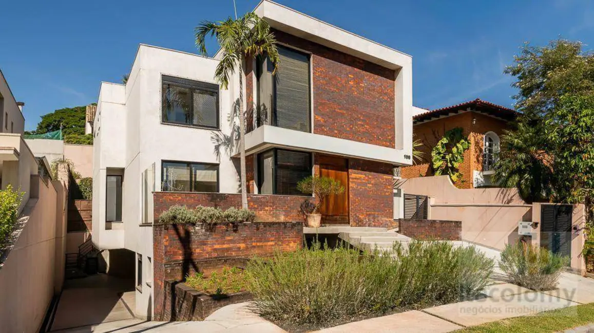 Foto 1 de Casa de Condomínio com 3 quartos à venda e para alugar, 560m2 em Barueri - SP