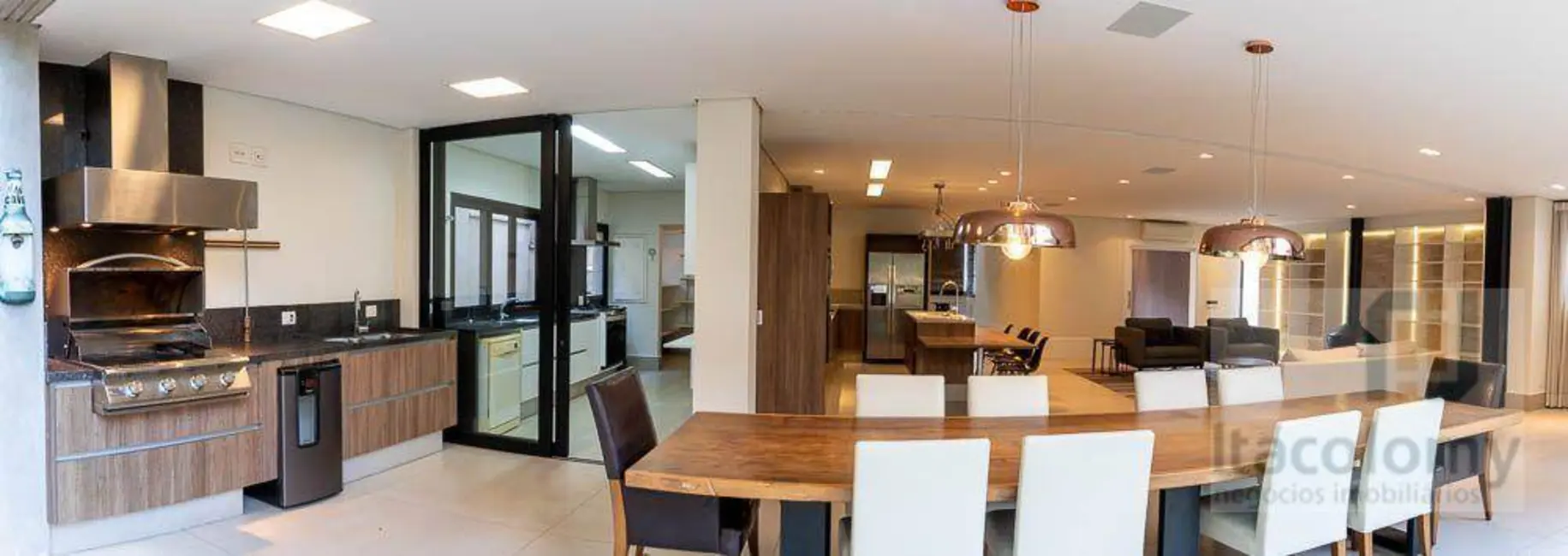 Foto 8 de Casa de Condomínio com 3 quartos à venda e para alugar, 560m2 em Barueri - SP