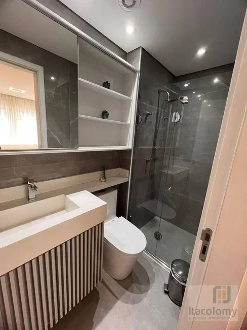 Foto 4 de Apartamento com 2 quartos à venda e para alugar, 67m2 em Empresarial 18 do Forte, Barueri - SP