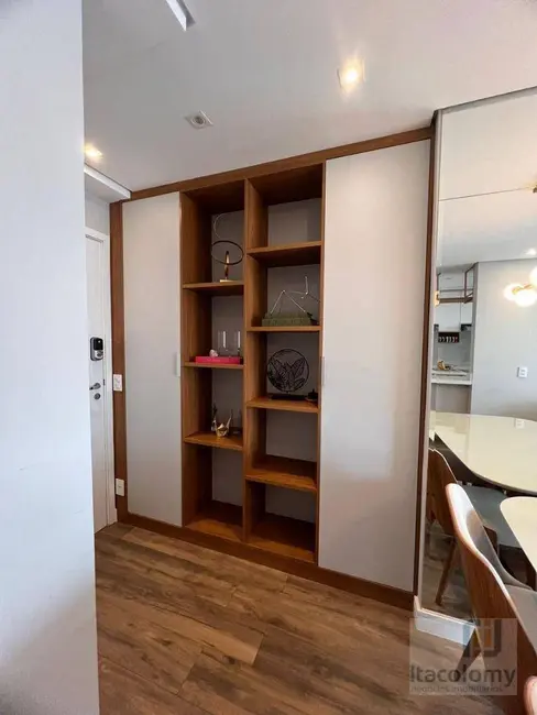 Foto 3 de Apartamento com 2 quartos à venda e para alugar, 67m2 em Empresarial 18 do Forte, Barueri - SP