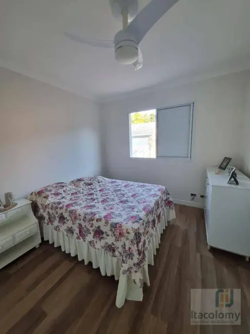 Foto 6 de Casa de Condomínio com 4 quartos à venda, 300m2 em Santana De Parnaiba - SP