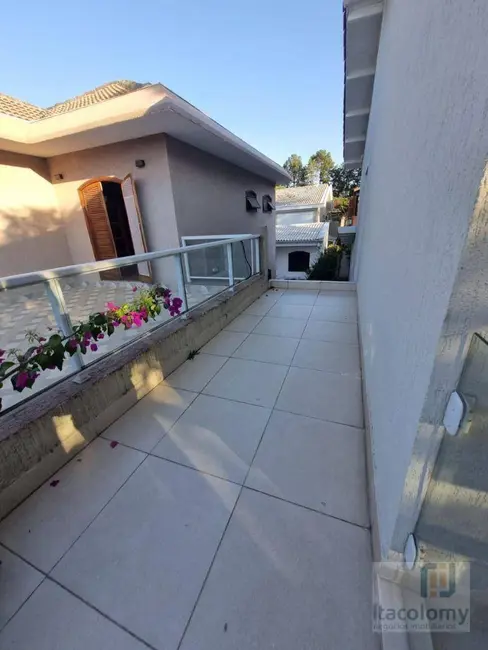 Foto 8 de Casa de Condomínio com 4 quartos à venda, 300m2 em Santana De Parnaiba - SP