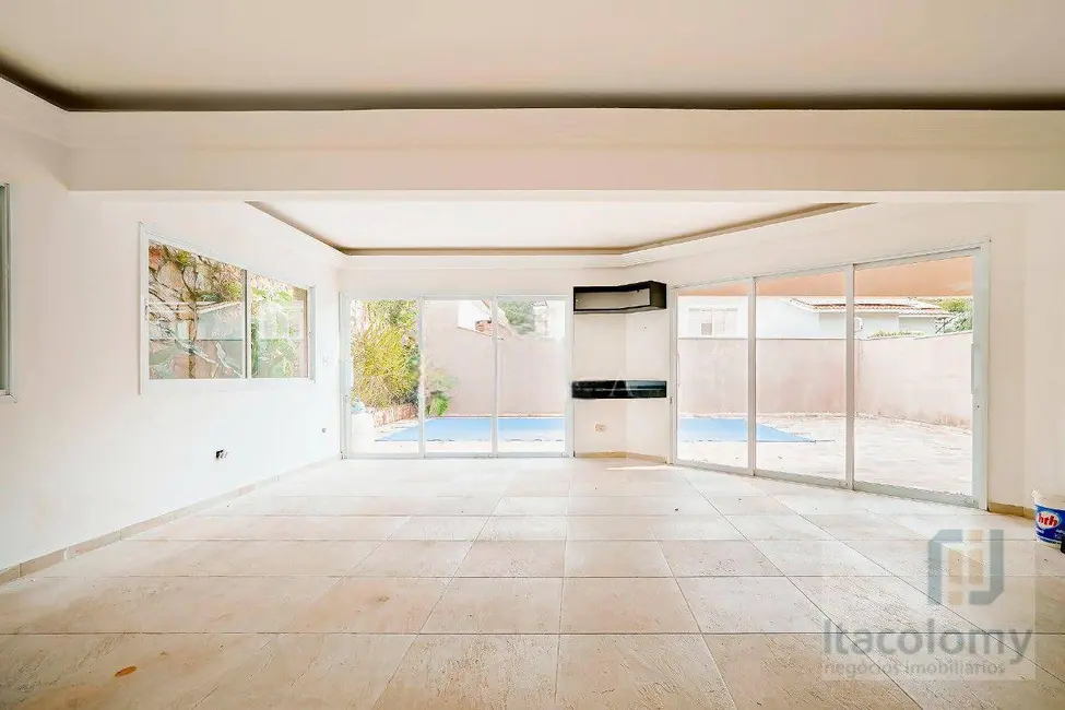 Foto 5 de Casa de Condomínio com 4 quartos à venda, 360m2 em Santana De Parnaiba - SP