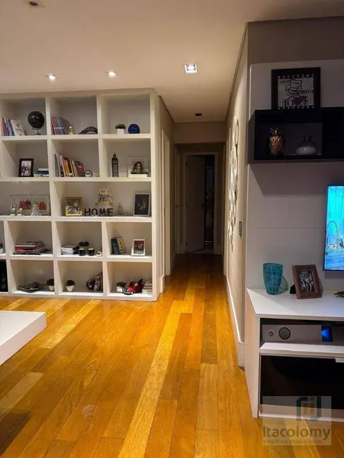Foto 9 de Apartamento com 2 quartos à venda, 110m2 em Santana De Parnaiba - SP