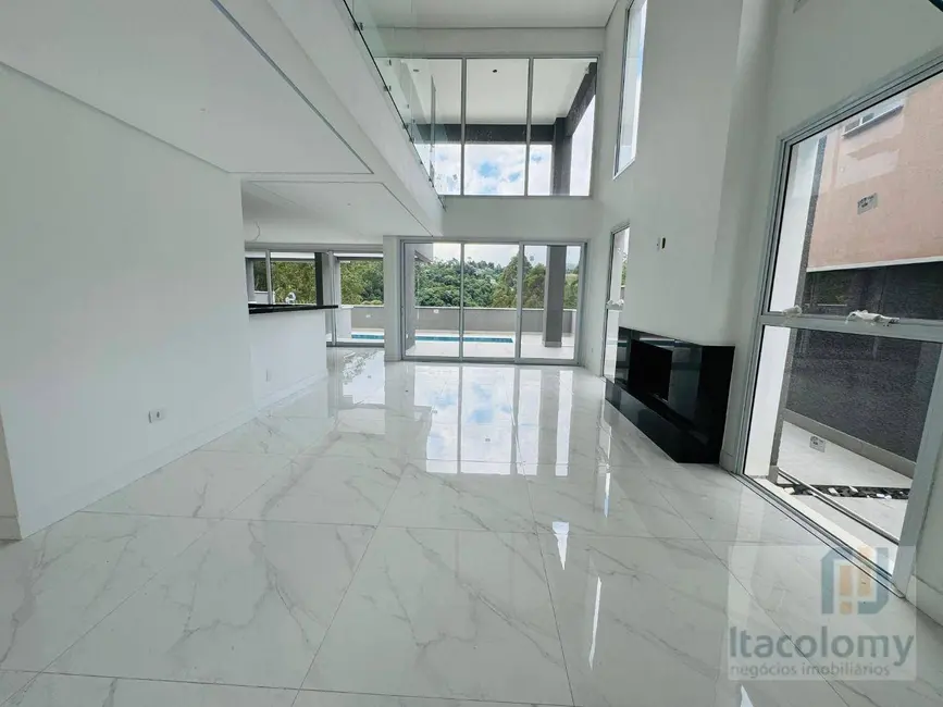 Foto 3 de Casa de Condomínio com 4 quartos à venda, 420m2 em Tamboré, Santana De Parnaiba - SP