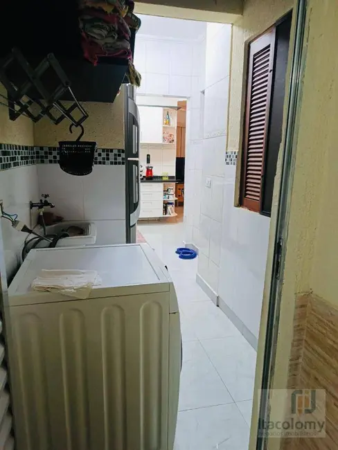 Casa de Condomínio com 2 quartos à venda, 100m2 em Vila São Luiz (Valparaízo), Barueri - SP - imagem 4 Foto 4 de Casa de Condomínio com 2 quartos à venda, 100m2 em Vila São Luiz (Valparaízo), Barueri - SP