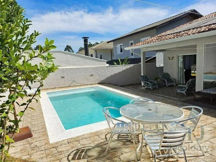 Foto 2 de Casa de Condomínio com 3 quartos à venda, 420m2 em Santana De Parnaiba - SP