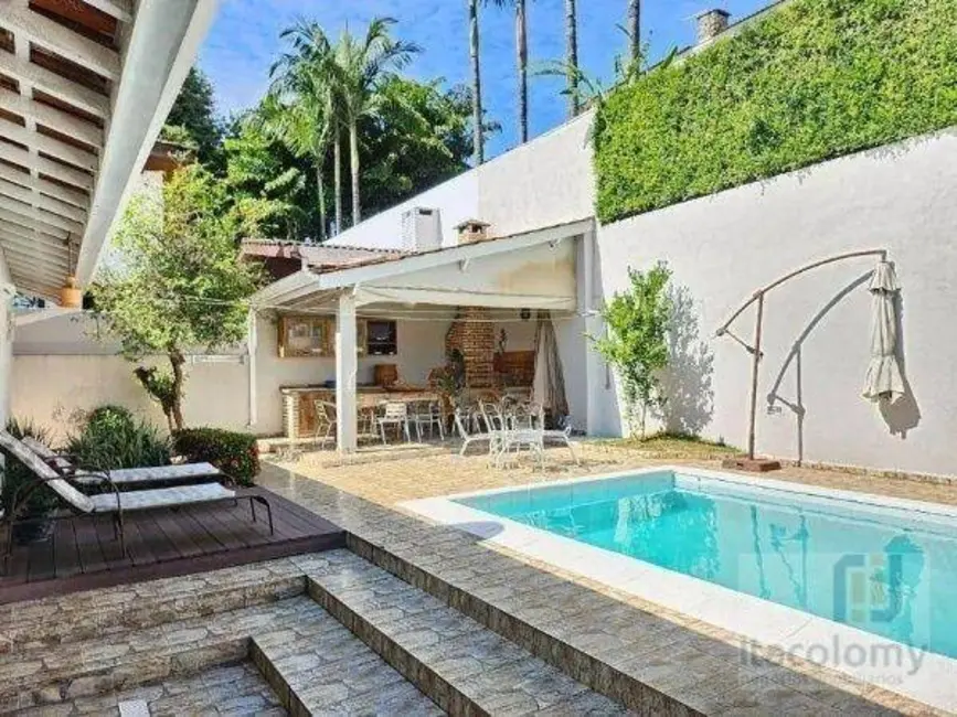 Foto 1 de Casa de Condomínio com 3 quartos à venda, 420m2 em Santana De Parnaiba - SP