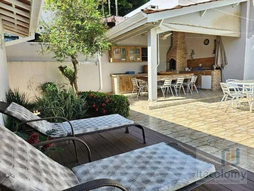 Foto 5 de Casa de Condomínio com 3 quartos à venda, 420m2 em Santana De Parnaiba - SP