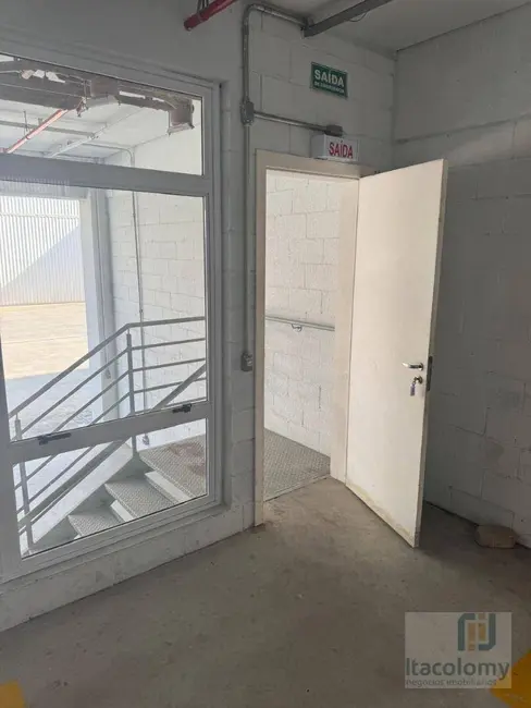 Foto 8 de Armazém / Galpão para alugar, 1100m2 em Jardim Alvorada, Jandira - SP