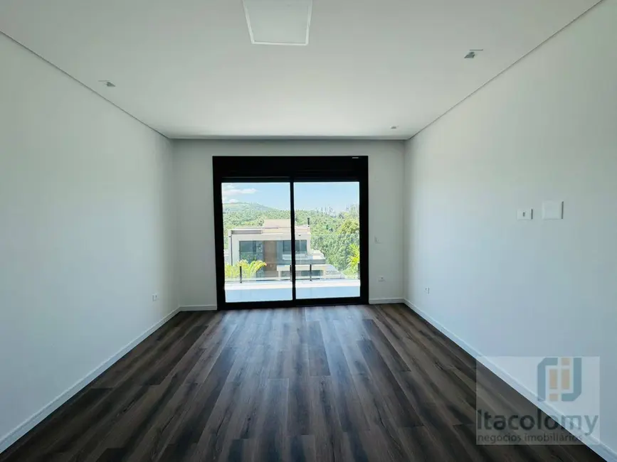 Foto 4 de Casa de Condomínio com 4 quartos à venda, 420m2 em Colinas da Anhangüera, Santana De Parnaiba - SP