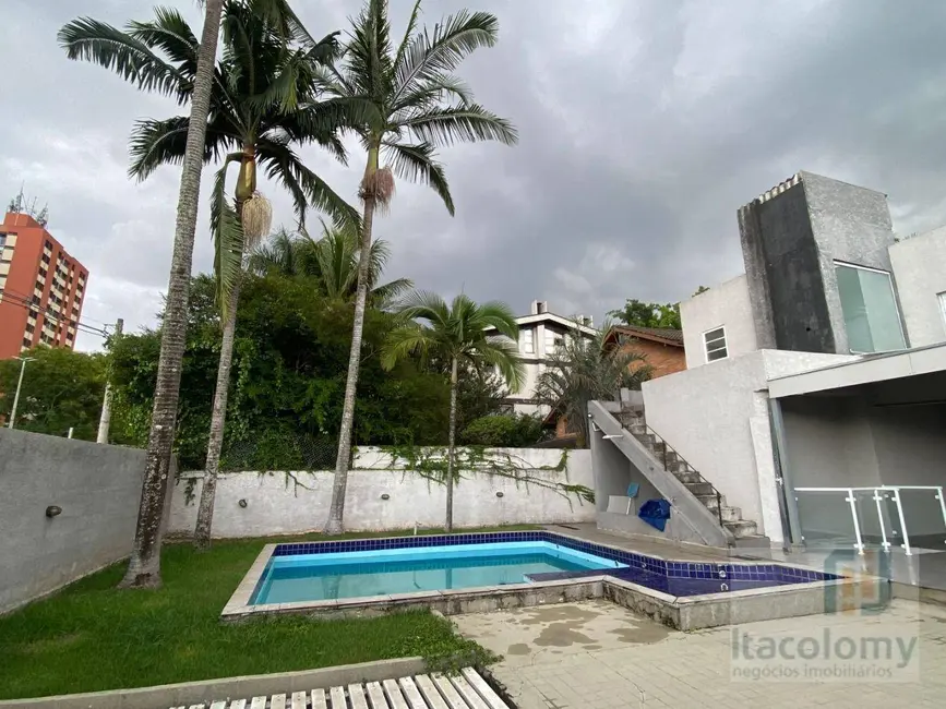 Foto 2 de Casa de Condomínio com 4 quartos à venda, 540m2 em Barueri - SP