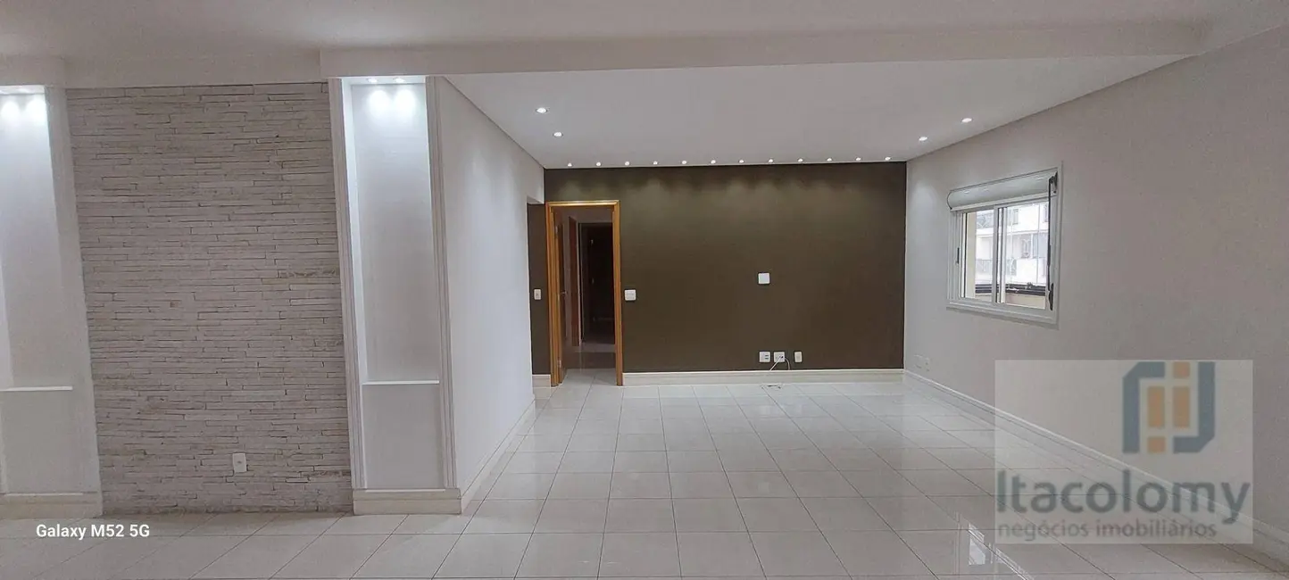 Foto 2 de Apartamento com 3 quartos à venda e para alugar, 139m2 em Santana De Parnaiba - SP