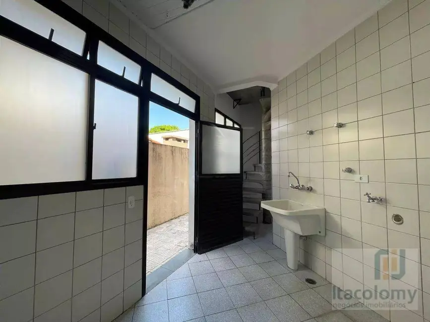 Casa de Condomínio com 3 quartos à venda, 360m2 em Santana De Parnaiba - SP - imagem 9 Foto 9 de Casa de Condomínio com 3 quartos à venda, 360m2 em Santana De Parnaiba - SP