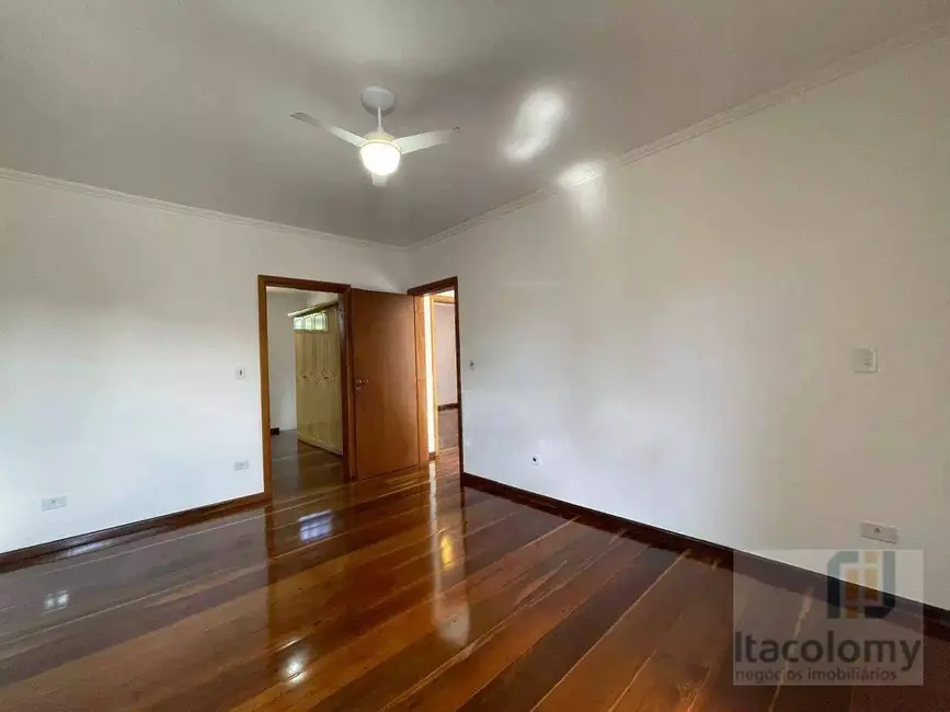 Casa de Condomínio com 3 quartos à venda, 360m2 em Santana De Parnaiba - SP - imagem 5 Foto 5 de Casa de Condomínio com 3 quartos à venda, 360m2 em Santana De Parnaiba - SP