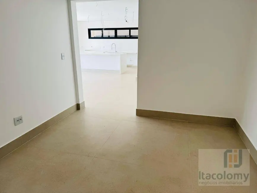 Foto 2 de Casa de Condomínio com 4 quartos à venda, 450m2 em Santana De Parnaiba - SP