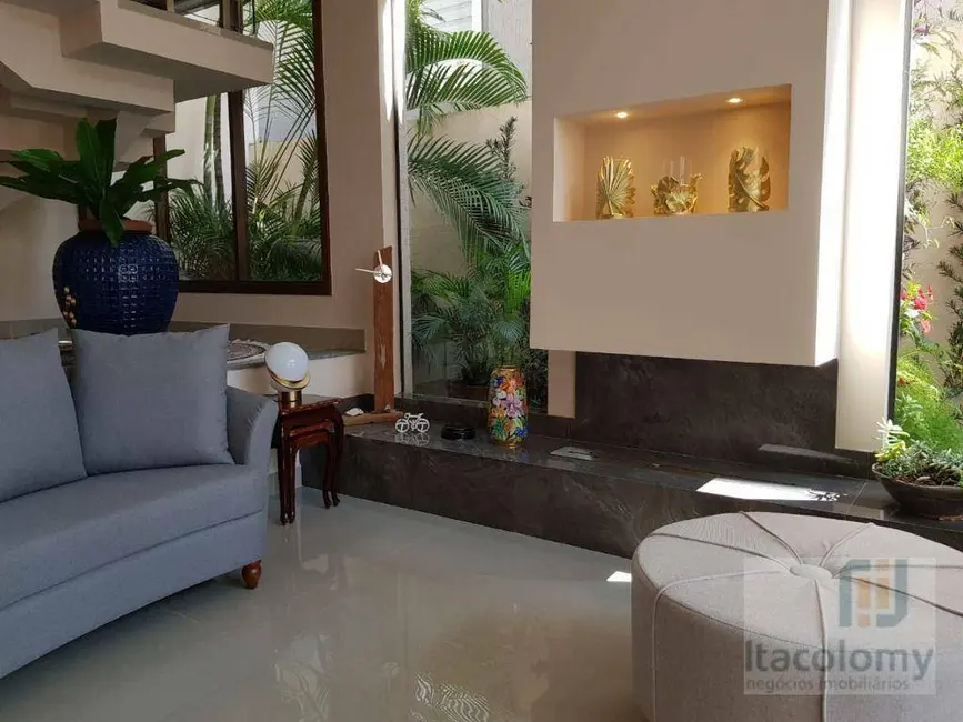 Casa de Condomínio com 4 quartos à venda, 560m2 em Santana De Parnaiba - SP - imagem 7 Foto 7 de Casa de Condomínio com 4 quartos à venda, 560m2 em Santana De Parnaiba - SP