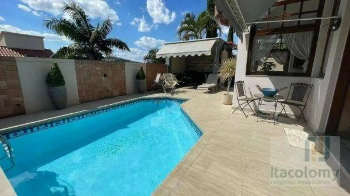 Casa de Condomínio com 4 quartos à venda, 560m2 em Santana De Parnaiba - SP - imagem 2 Foto 2 de Casa de Condomínio com 4 quartos à venda, 560m2 em Santana De Parnaiba - SP