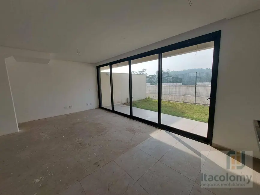 Foto 6 de Casa de Condomínio com 3 quartos à venda, 152m2 em Santana De Parnaiba - SP