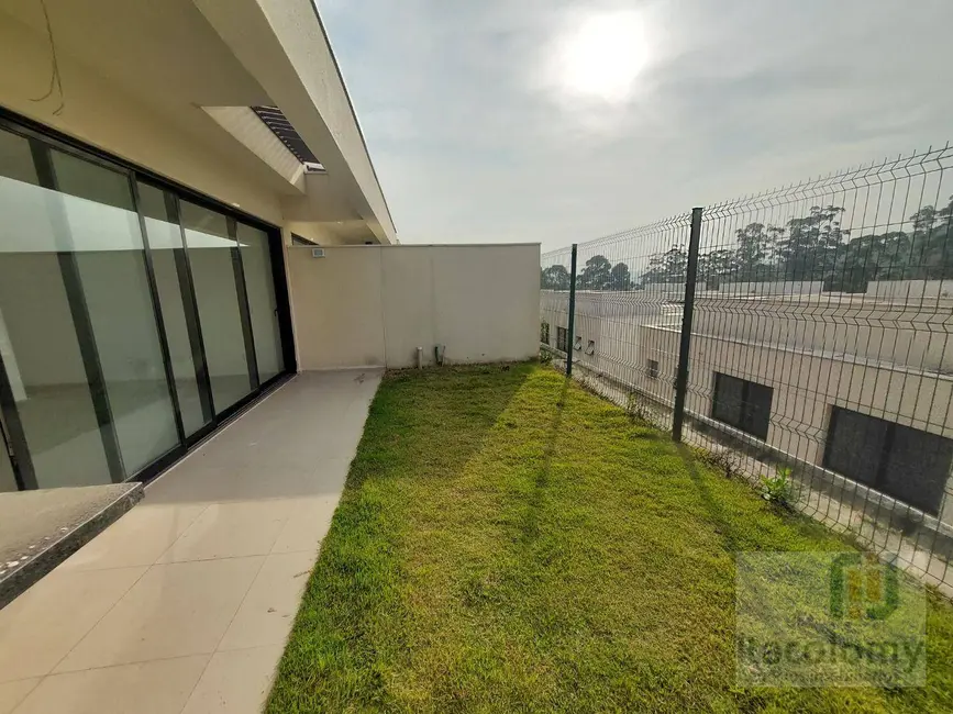Foto 3 de Casa de Condomínio com 3 quartos à venda, 152m2 em Santana De Parnaiba - SP