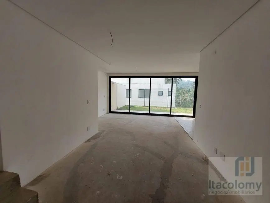 Foto 4 de Casa de Condomínio com 3 quartos à venda, 152m2 em Santana De Parnaiba - SP