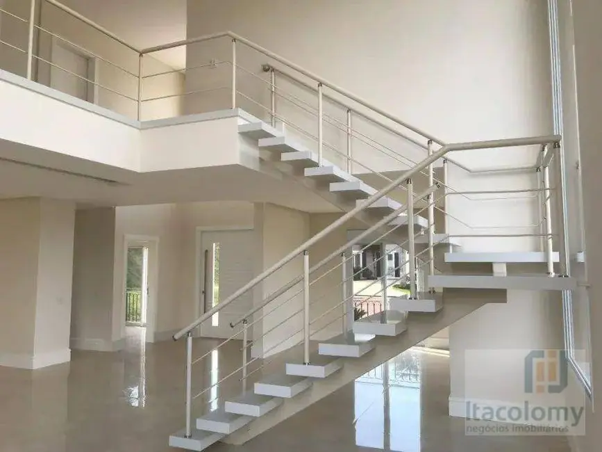 Casa de Condomínio com 4 quartos à venda e para alugar, 557m2 em Tamboré, Santana De Parnaiba - SP - imagem 9 Foto 9 de Casa de Condomínio com 4 quartos à venda e para alugar, 557m2 em Tamboré, Santana De Parnaiba - SP