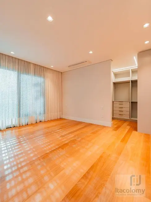 Foto 9 de Casa de Condomínio com 5 quartos à venda, 650m2 em Barueri - SP