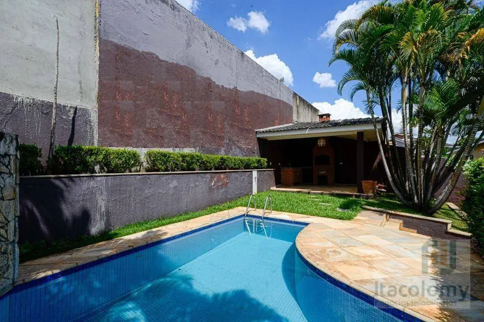 Foto 1 de Casa de Condomínio com 4 quartos à venda e para alugar, 525m2 em Santana De Parnaiba - SP