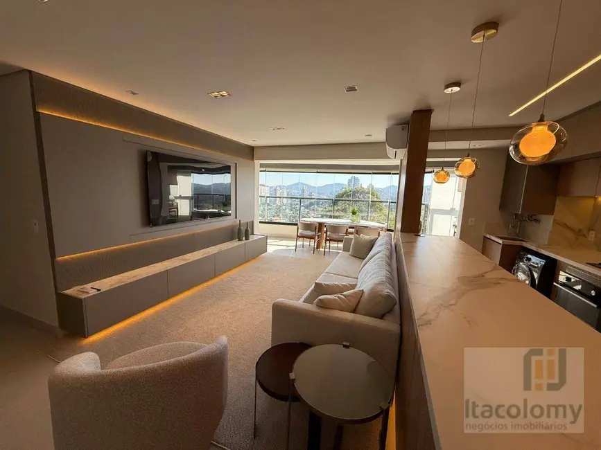 Apartamento com 3 quartos à venda, 123m2 em Alphaville Industrial, Barueri - SP - imagem 8 Foto 8 de Apartamento com 3 quartos à venda, 123m2 em Alphaville Industrial, Barueri - SP